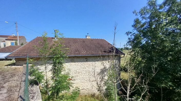 Image No.10-3 Bed House for sale