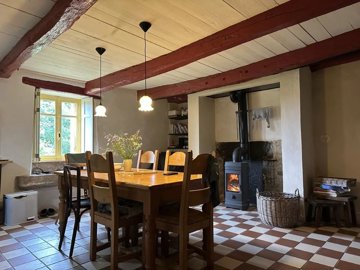 710b300616b60379ec4c13195d34f944f5964c5dd6192