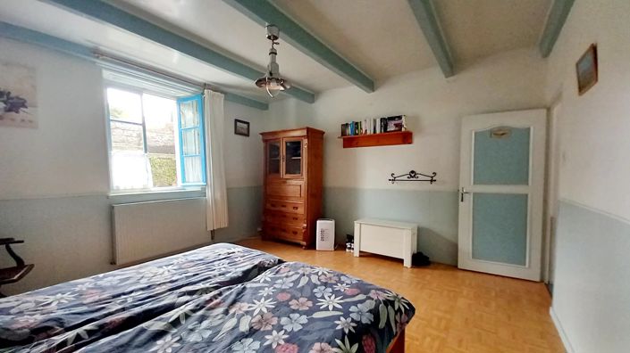 Image No.19-3 Bed House for sale