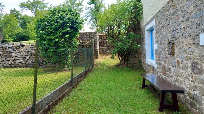 Image No.8-3 Bed House for sale