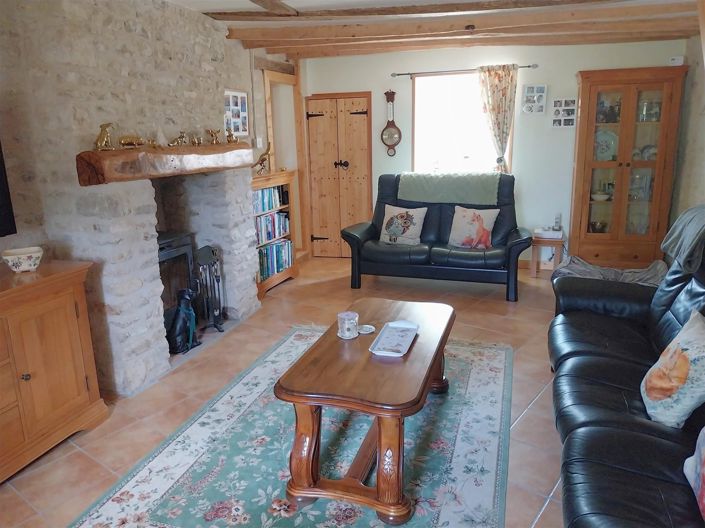 Image No.7-3 Bed House for sale