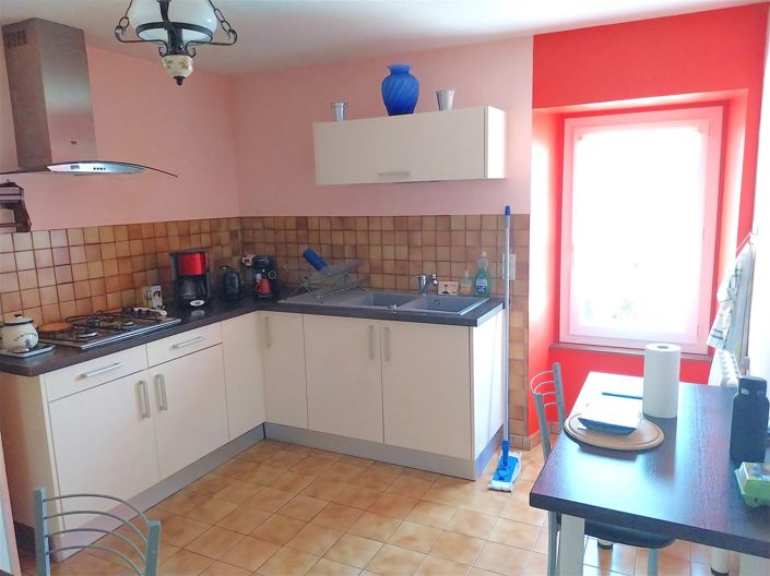 Image No.5-3 Bed House for sale