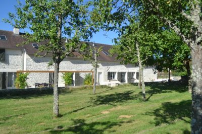 1 - Marcheseuil, Villa