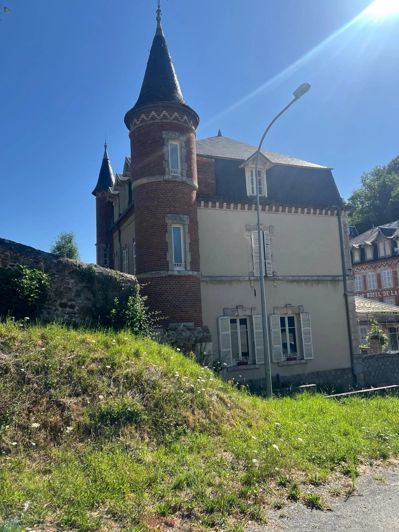 Image No.7-4 Bed House for sale