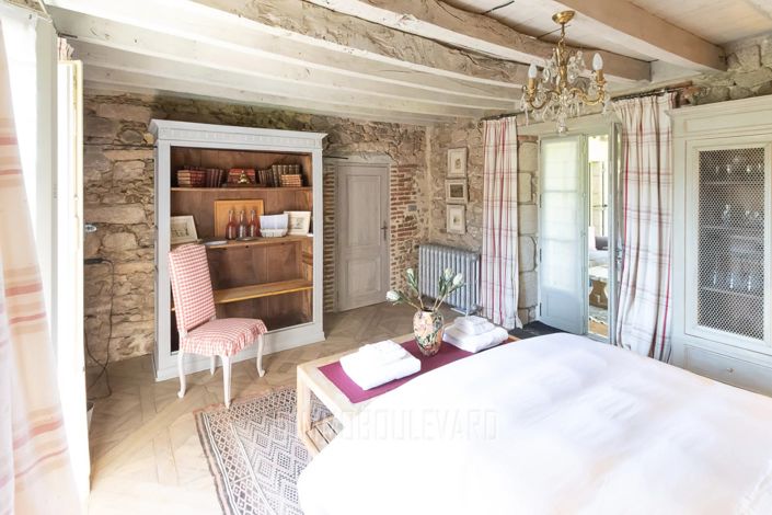 Image No.13-4 Bed House for sale