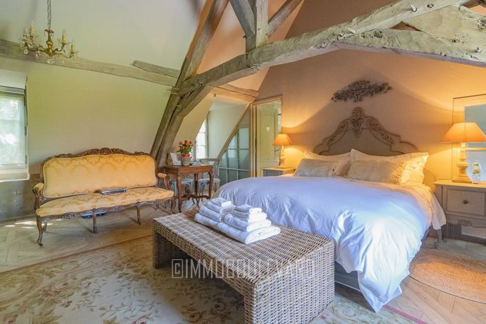 Image No.20-4 Bed House for sale