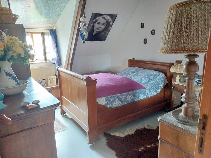 Image No.9-2 Bed House for sale