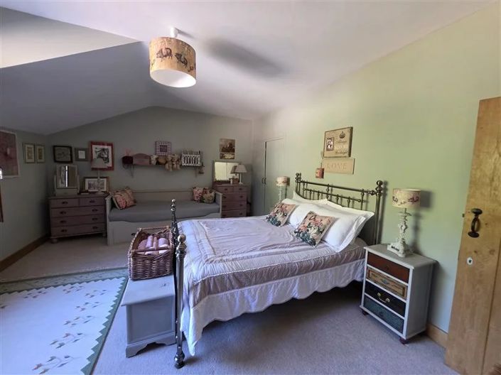 Image No.21-5 Bed Villa for sale