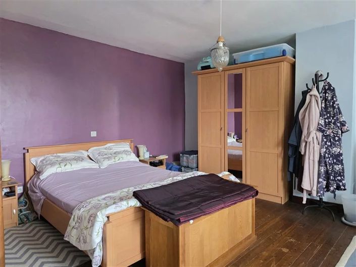 Image No.11-2 Bed House for sale