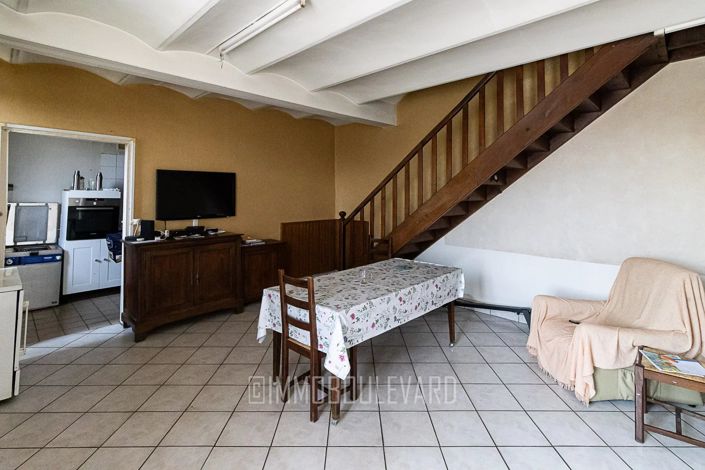 Image No.9-Maison de 7 chambres à vendre à Auzances