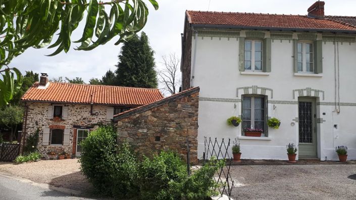 Image No.1-Maison de 4 chambres à vendre à Val-d'Oire-et-Gartempe