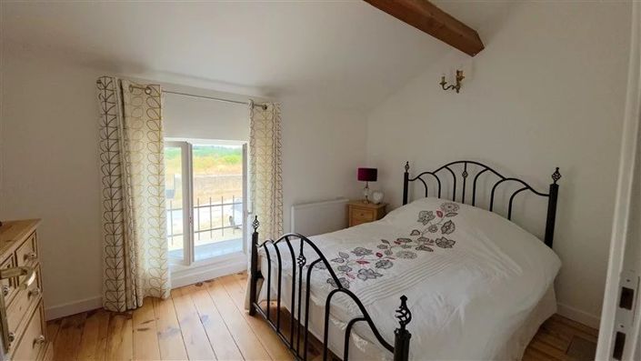 Image No.12-Propriété de 11 chambres à vendre à Dompierre-les-Églises