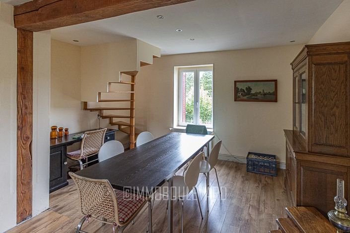 Image No.10-4 Bed House for sale