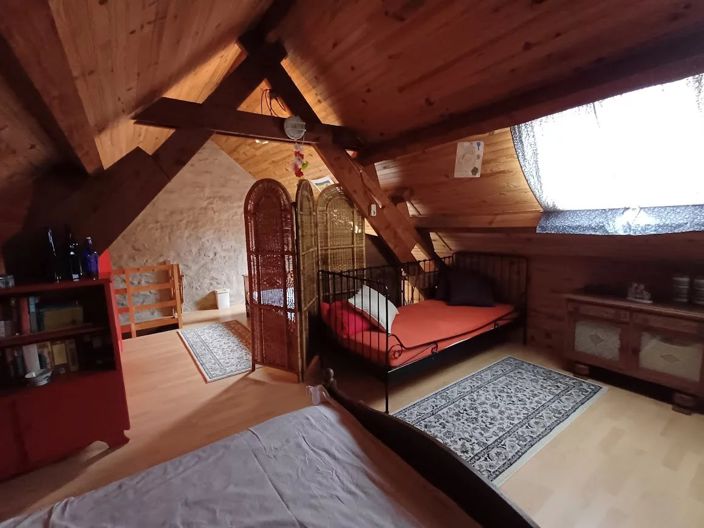 Image No.15-2 Bed House for sale