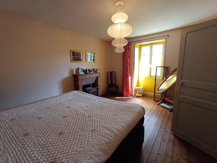 Image No.14-3 Bed House for sale