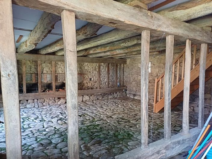 Image No.25-3 Bed House for sale