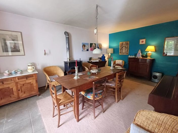 Image No.8-3 Bed House for sale