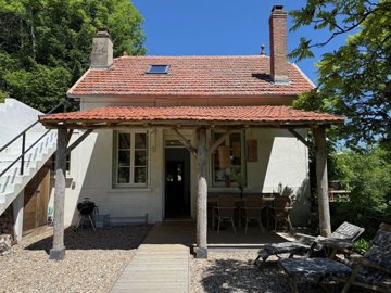 1 - Fâchin, House