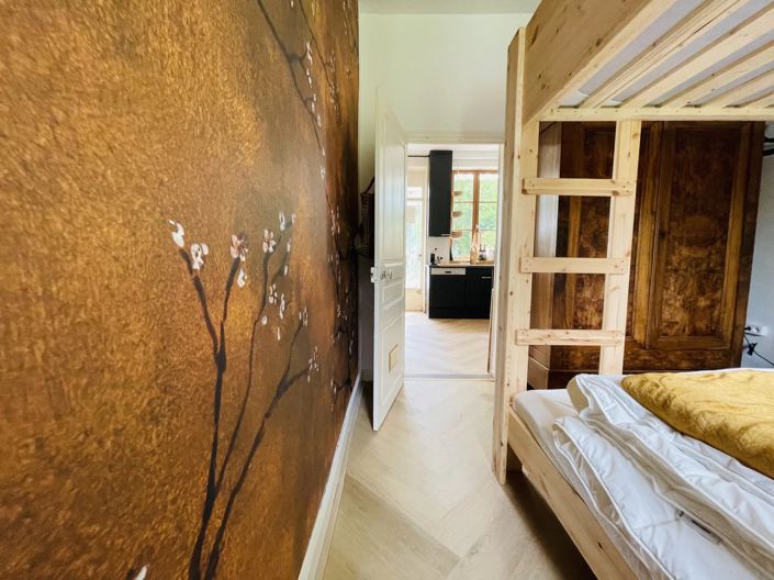 Image No.12-3 Bed House for sale