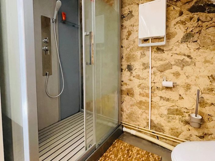 Image No.19-3 Bed House for sale