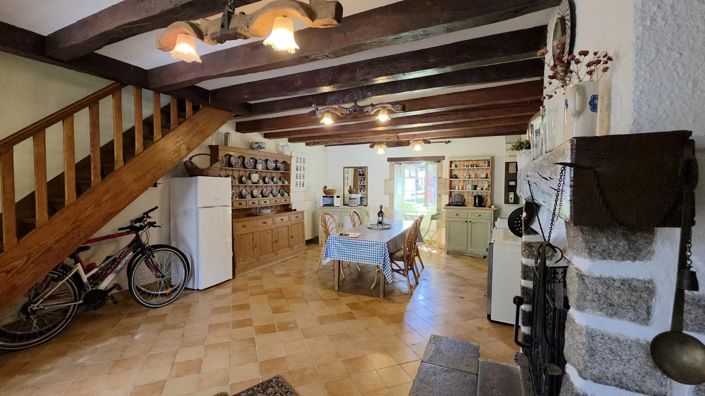 Image No.6-3 Bed House for sale