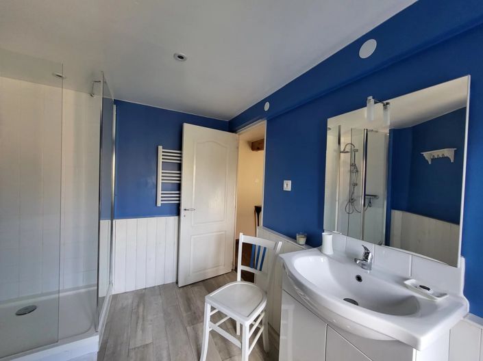 Image No.22-4 Bed House for sale