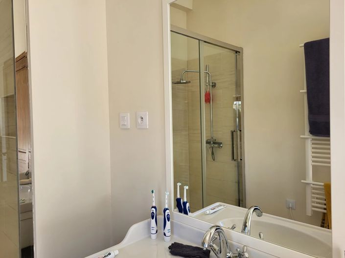 Image No.18-3 Bed House for sale