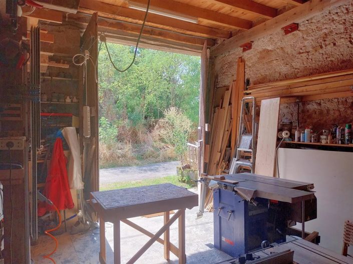 Image No.21-1 Bed House for sale