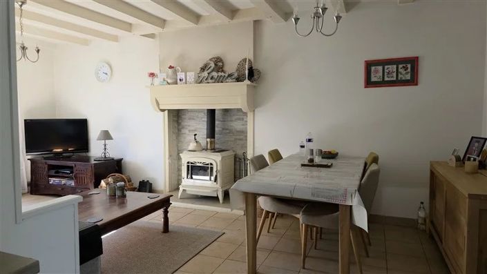 Image No.5-2 Bed House for sale