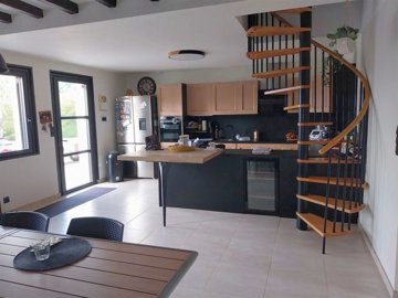 9e76e3b150a7521882f0b3eb6dbd4f000e58a974f0192