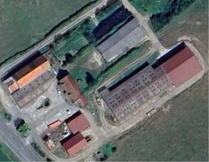 Image No.1-4 Bed Commercial for sale