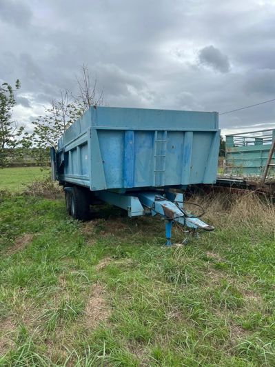 Image No.17-4 Bed Commercial for sale