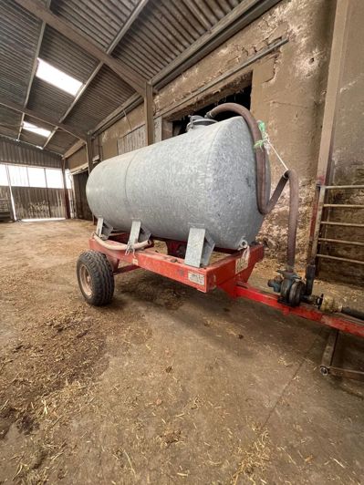 Image No.27-4 Bed Commercial for sale