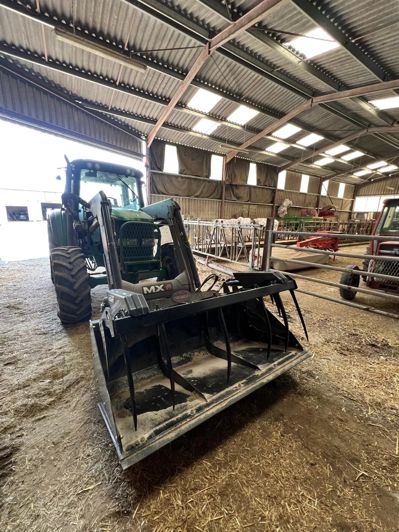 Image No.7-4 Bed Commercial for sale