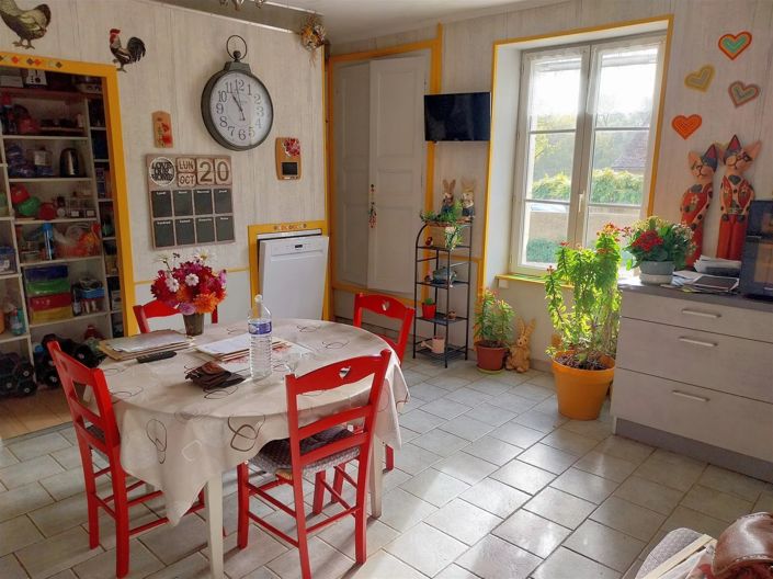 Image No.6-3 Bed House for sale