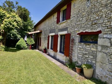 5ca92cff61d273e09b3b127665d6281d6e095d7b9b192