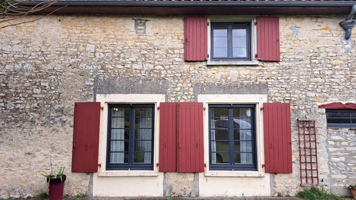 Image No.12-4 Bed House for sale