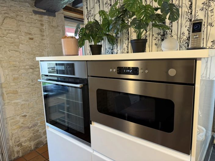 Image No.19-4 Bed House for sale