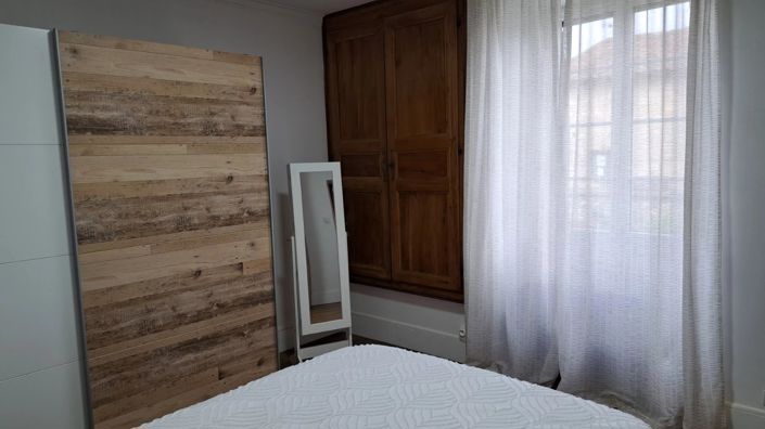 Image No.25-4 Bed House for sale