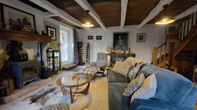 8ae7d63ff69d5b142f68ba294ae9787844a38e2e35192