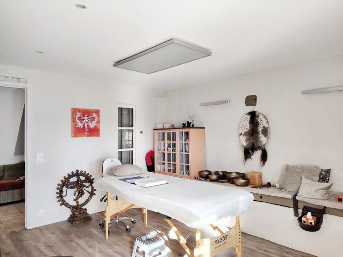 Image No.10-7 Bed House for sale