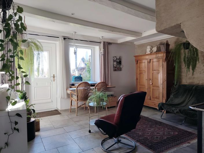 Image No.16-7 Bed House for sale