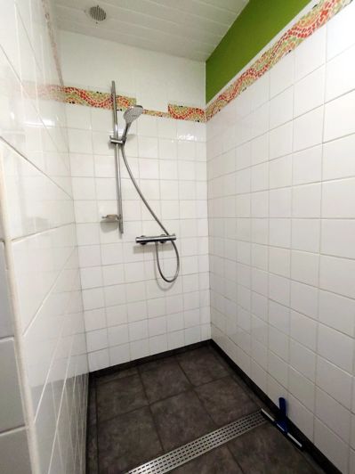 Image No.25-7 Bed House for sale