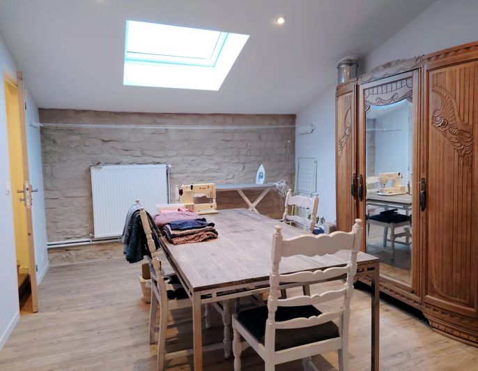 Image No.26-7 Bed House for sale