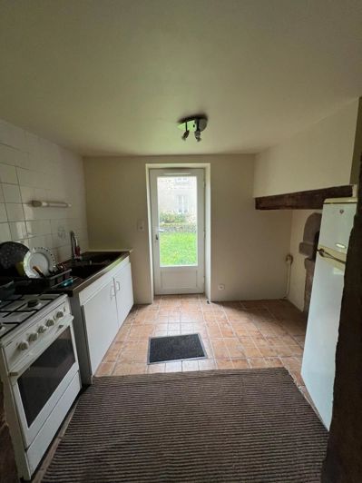 Image No.13-2 Bed House for sale