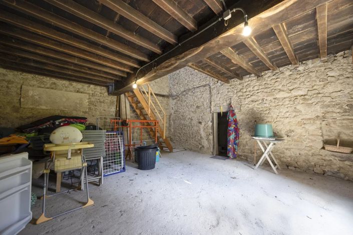 Image No.15-2 Bed House for sale