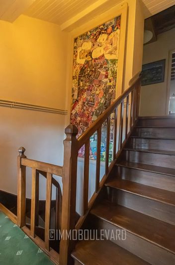 Image No.18-6 Bed House for sale