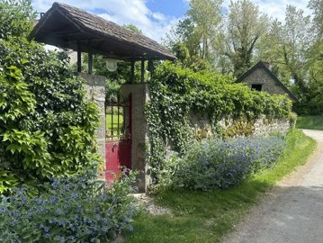 76357bf7580c3afdcb776a6e6923c7f094e0fdccb6192