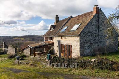 e8f961a4fbadc609fcd1e80c67c20cecfe4dd5e2e6180