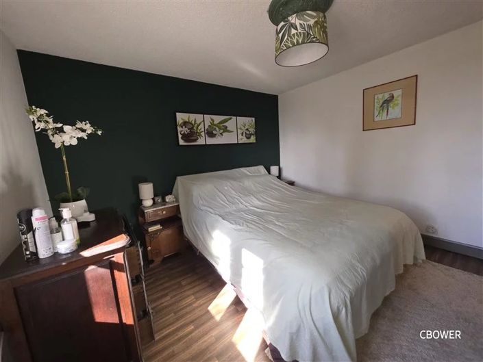 Image No.11-3 Bed House for sale